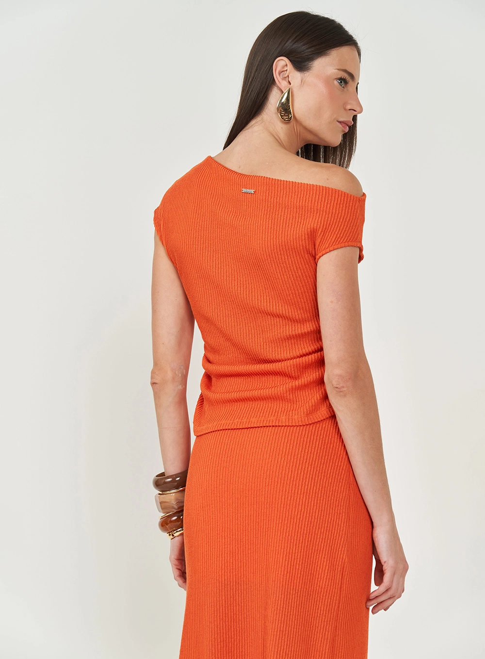 Blusa Assimétrica Canelada Laranja