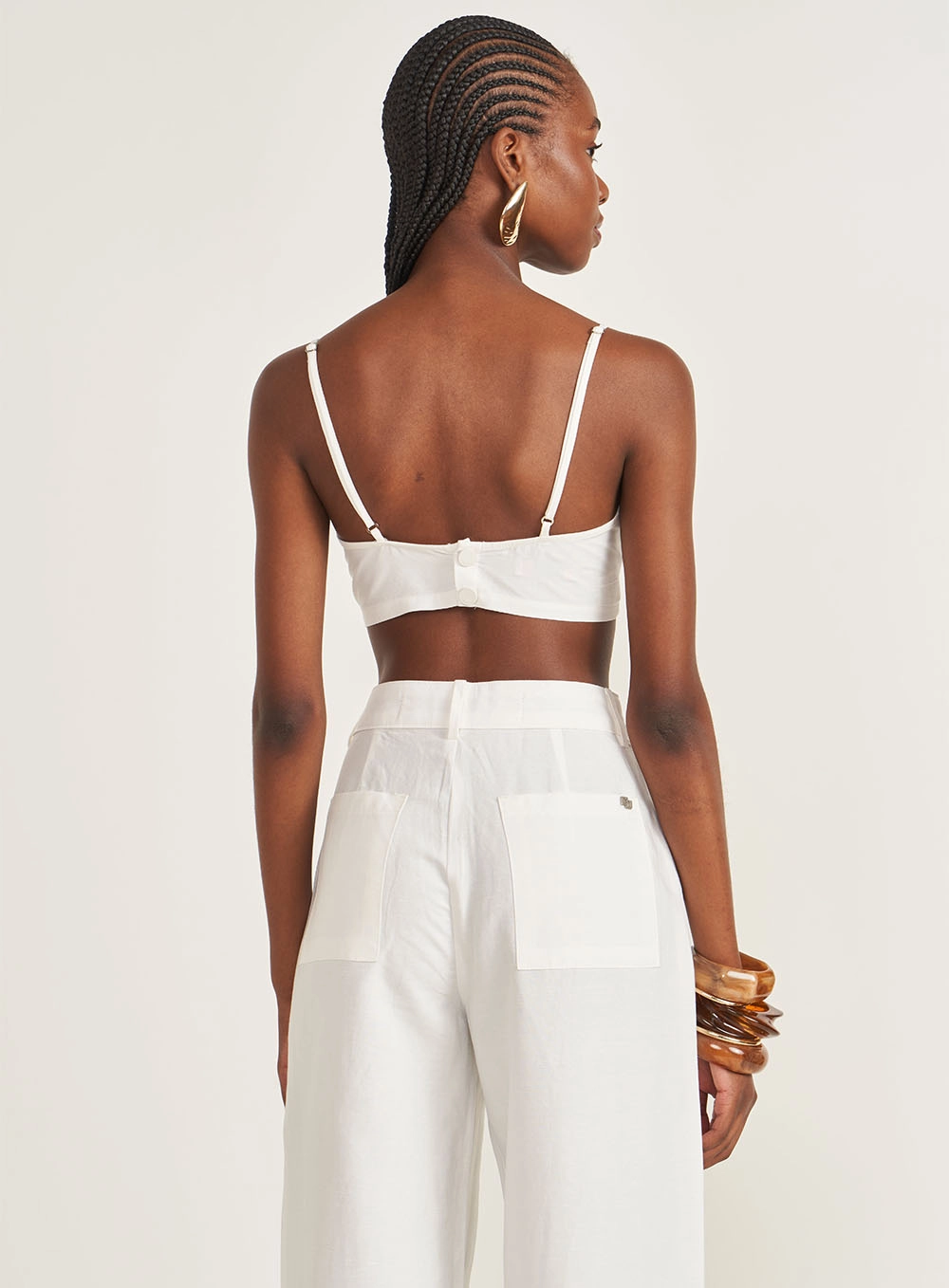 Blusa Cropped Estruturada Off Shell