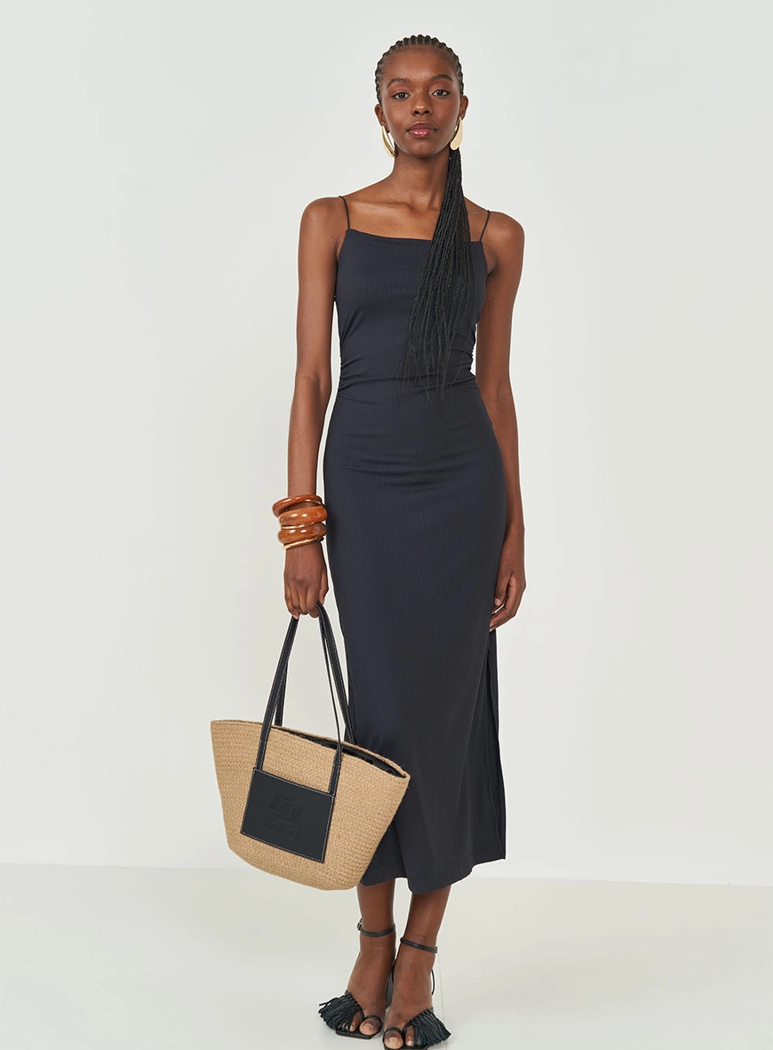 Vestido Slim Canelado