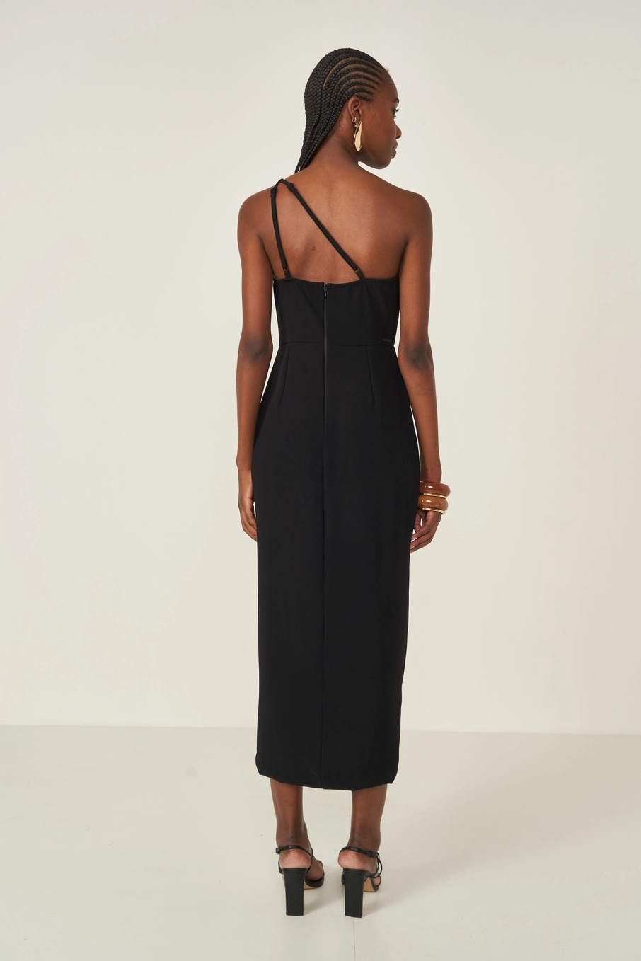 Vestido Feminino Um Ombro Só Preto