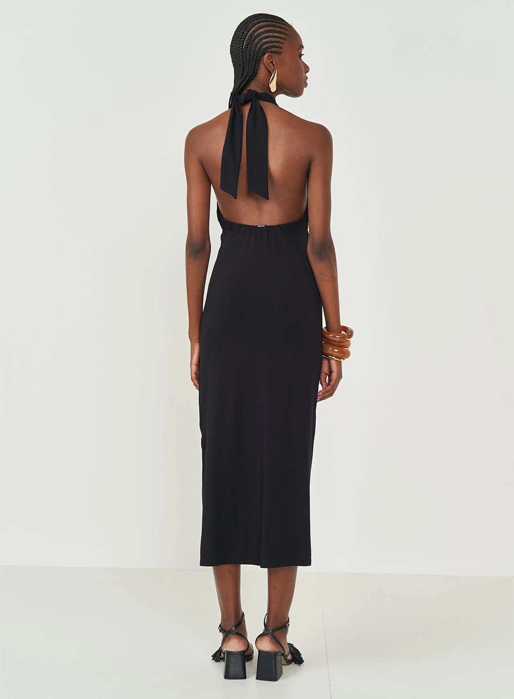 Vestido Midi Slim Frente Única Preto