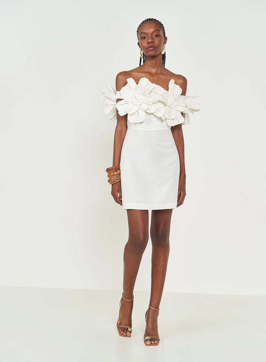 Vestido Com Aplicação Floral