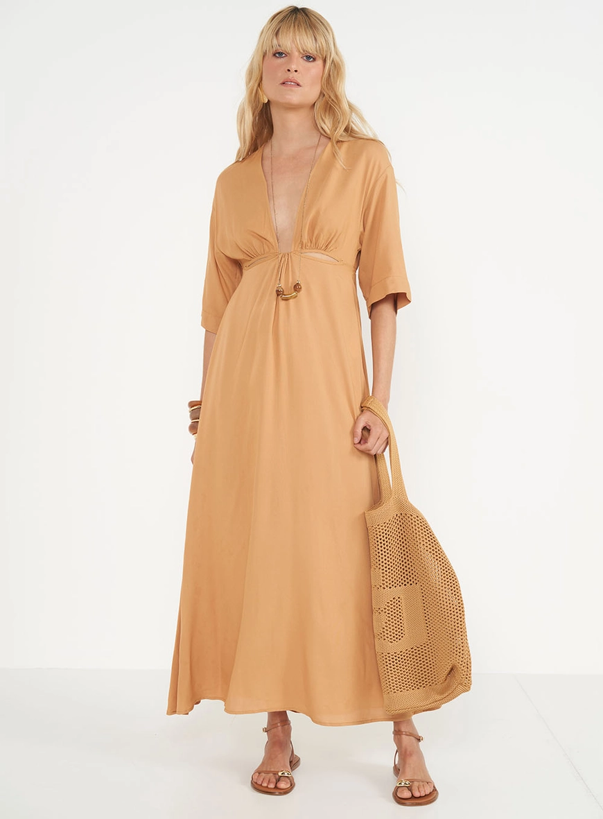 Vestido Longo Comfort Com Detalhes Vazados