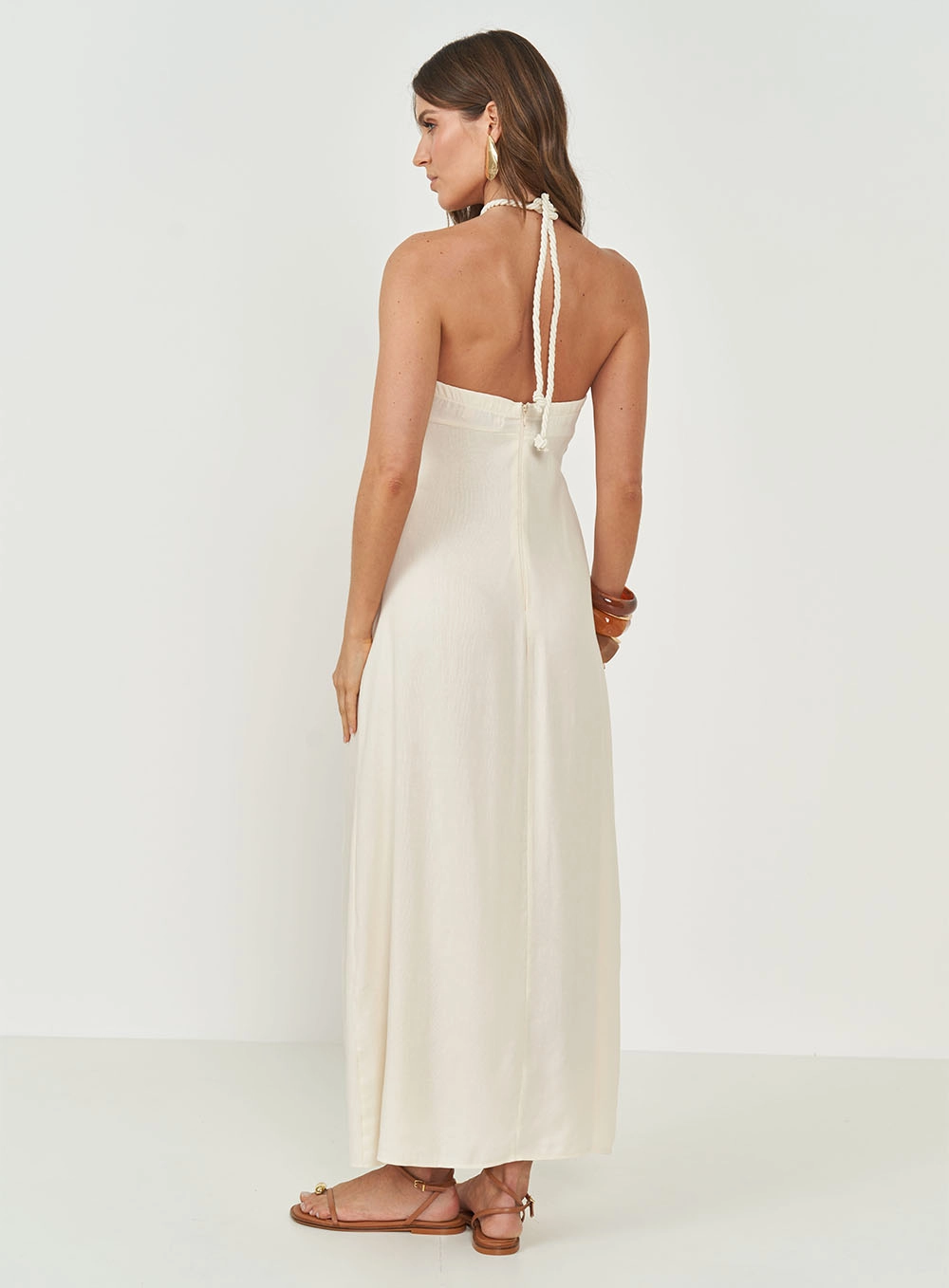 Vestido Slim Com Franzido Frontal Bege
