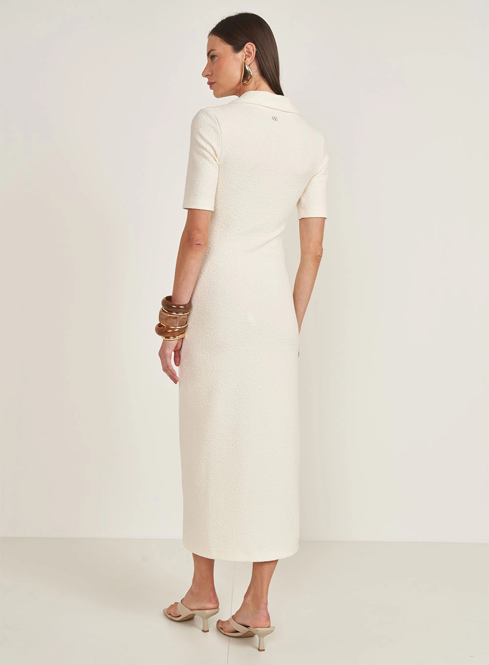 Vestido Midi Justo Off Shell