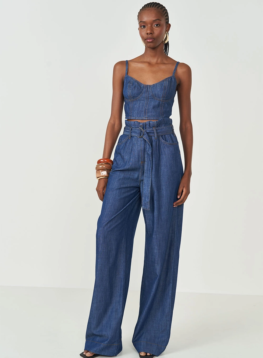 Top Slim Jeans Estruturado Com Lastex