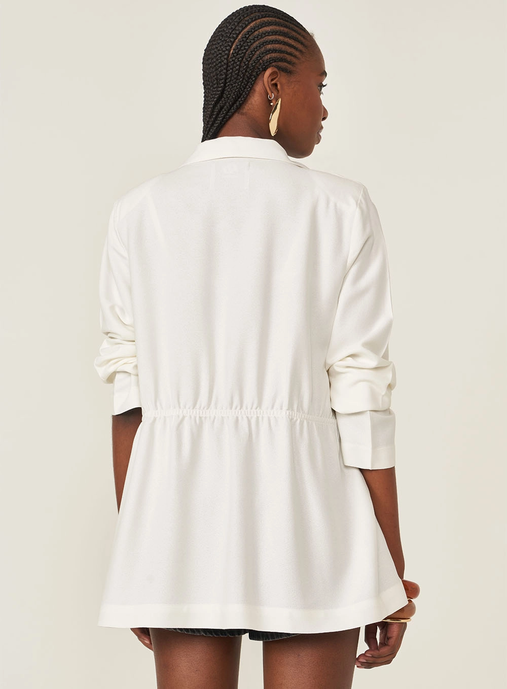 Blazer Comfort Acinturado Off Shell