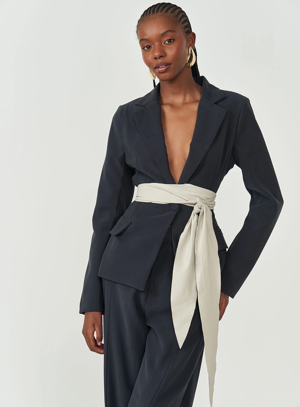 Blazer Comfort Acinturado Preto