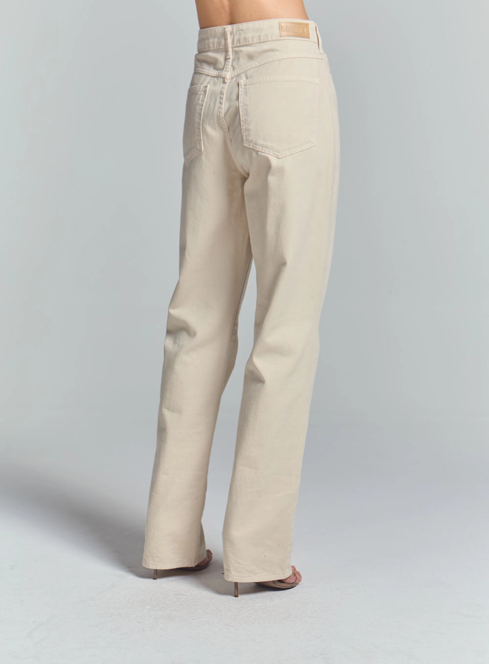 Calça Feminina Sarja Reta Bege 4