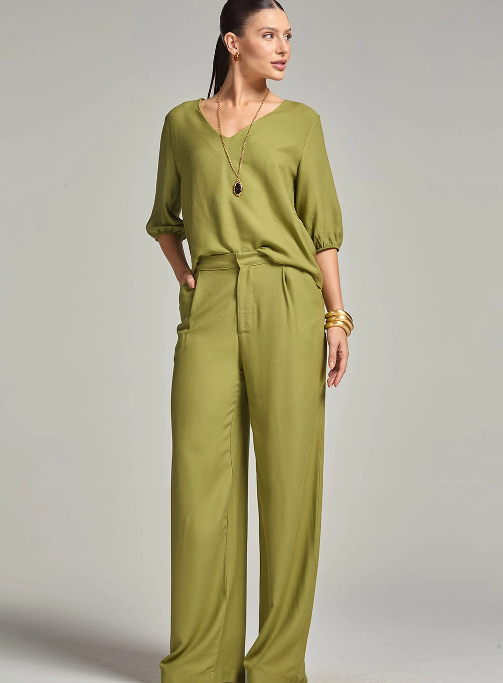 Calça Alfaiataria Pantalona Verde 4
