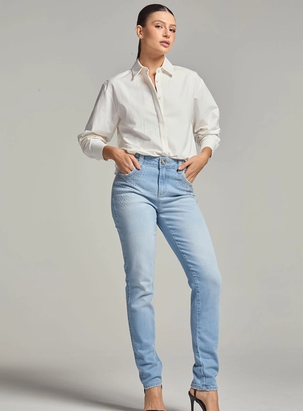 Calça Jeans Feminina Skinny Com Aplicação