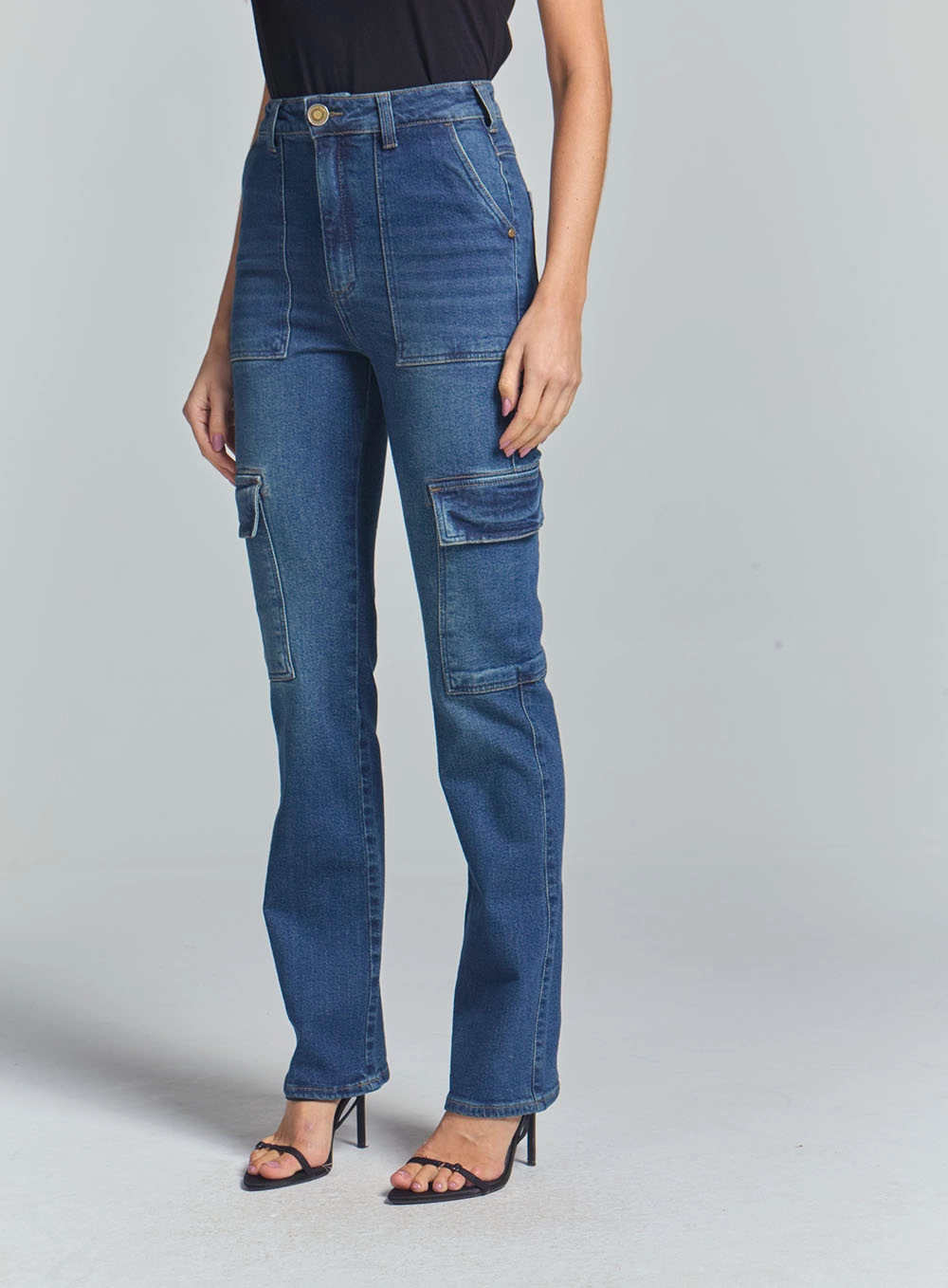 Calça Jeans Feminino Reta Slim Com Bolsos Laterais Índigo 2