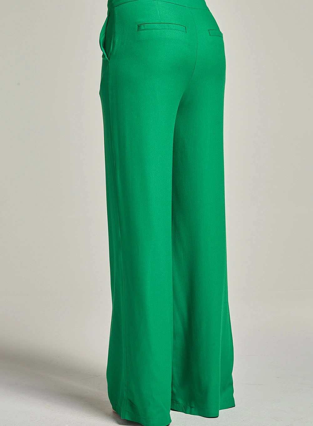 Calça Wide Leg Com Bolso Faca Verde Vanity 4