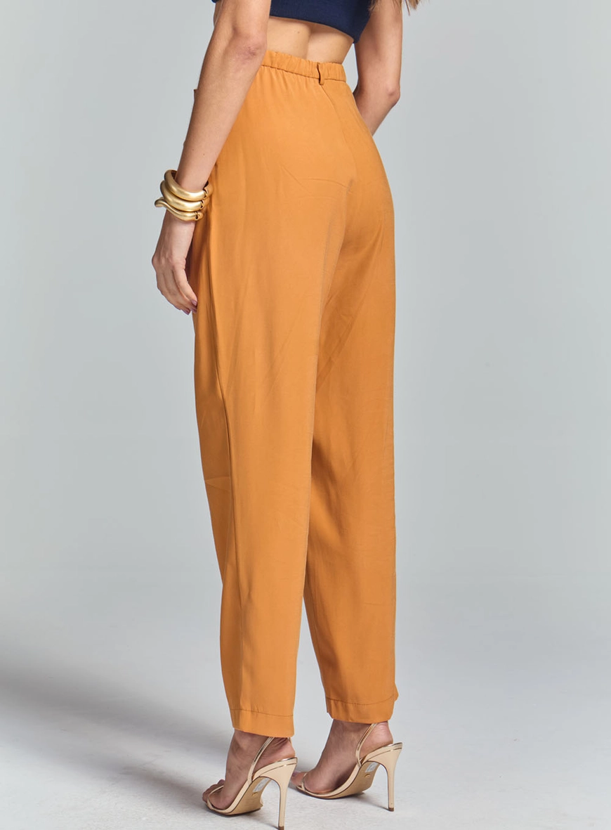 Calça Feminina Jogger De Alfaiataria Marrom 4