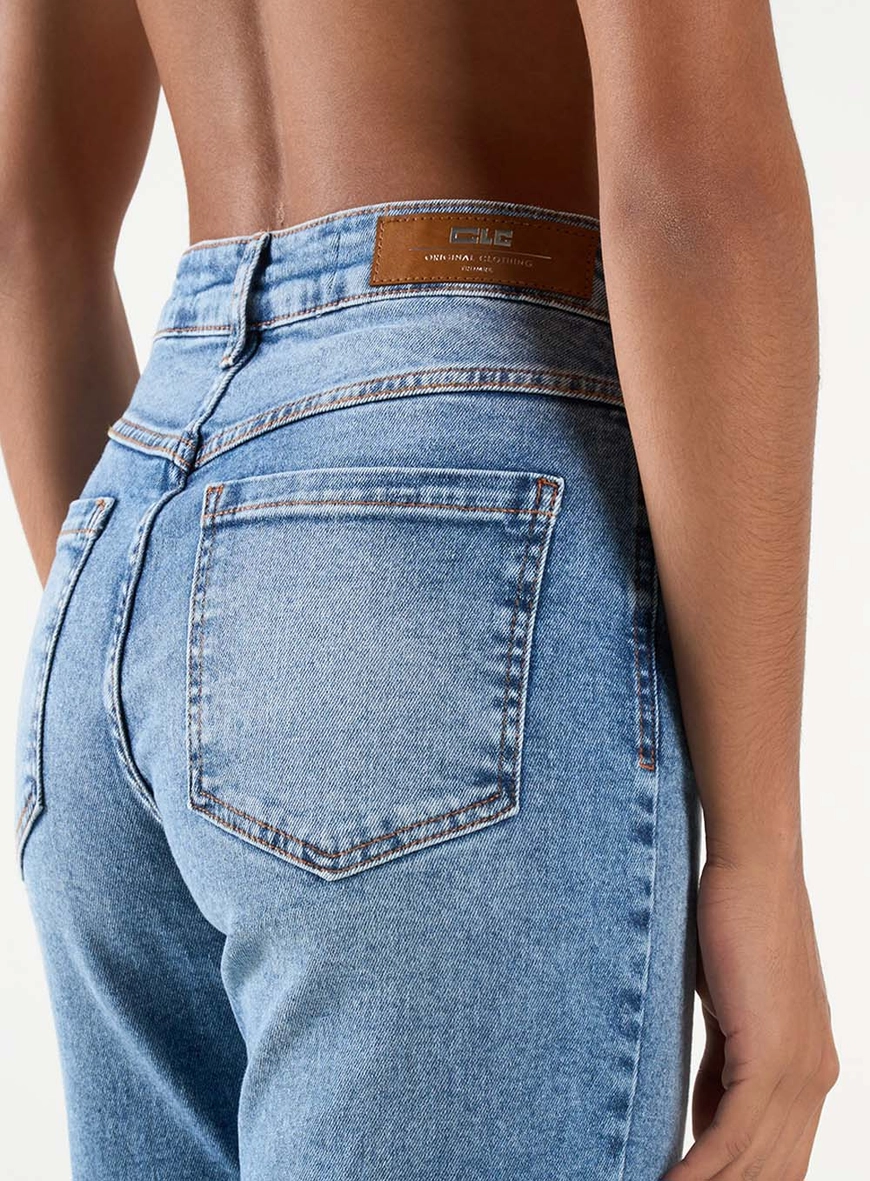 Calça Jeans Feminina Mom Stretch Com Bolsos Índigo 5