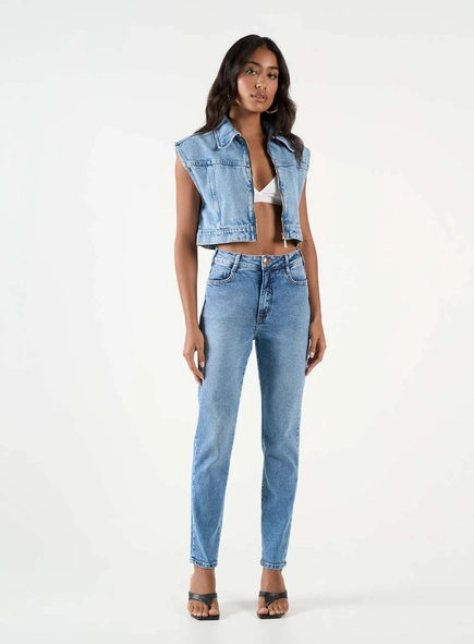 Calça Jeans Feminina Mom Stretch Com Bolsos