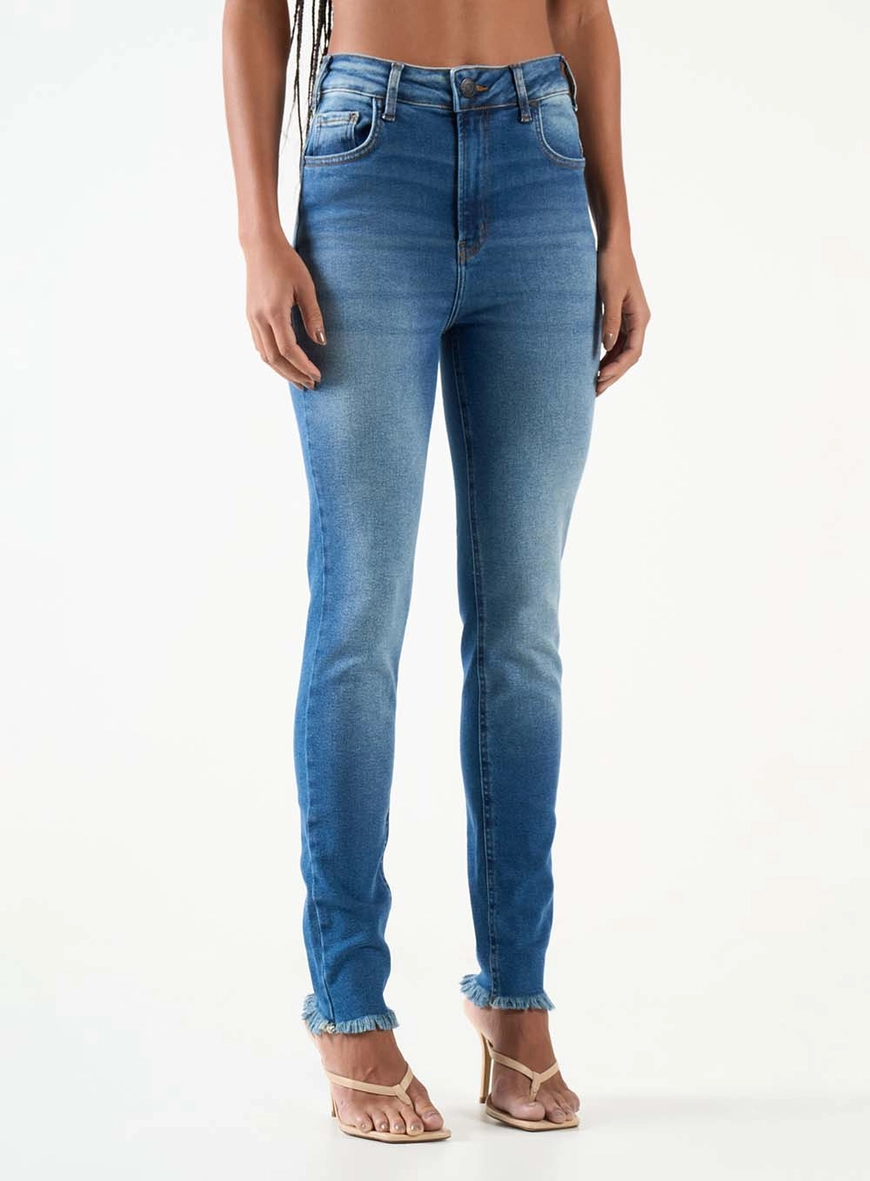 Calça Jeans Push Up Barra Desfiada Índigo 2