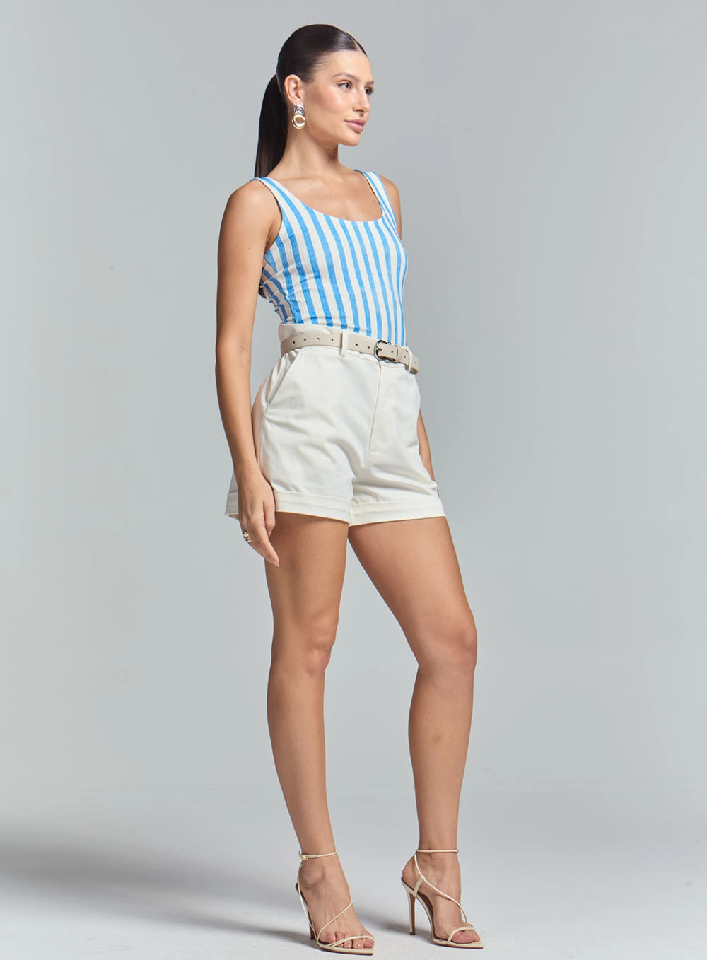 Short Alfaiataria Com Dobra Na Barra Off Shell 4