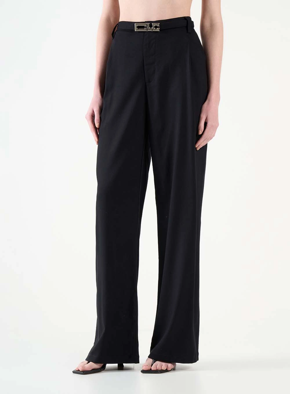 Calça Alfaiataria Wide Leg Com Cinto Preto 2