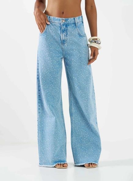 Calça Jeans Baggy Com Aplicação