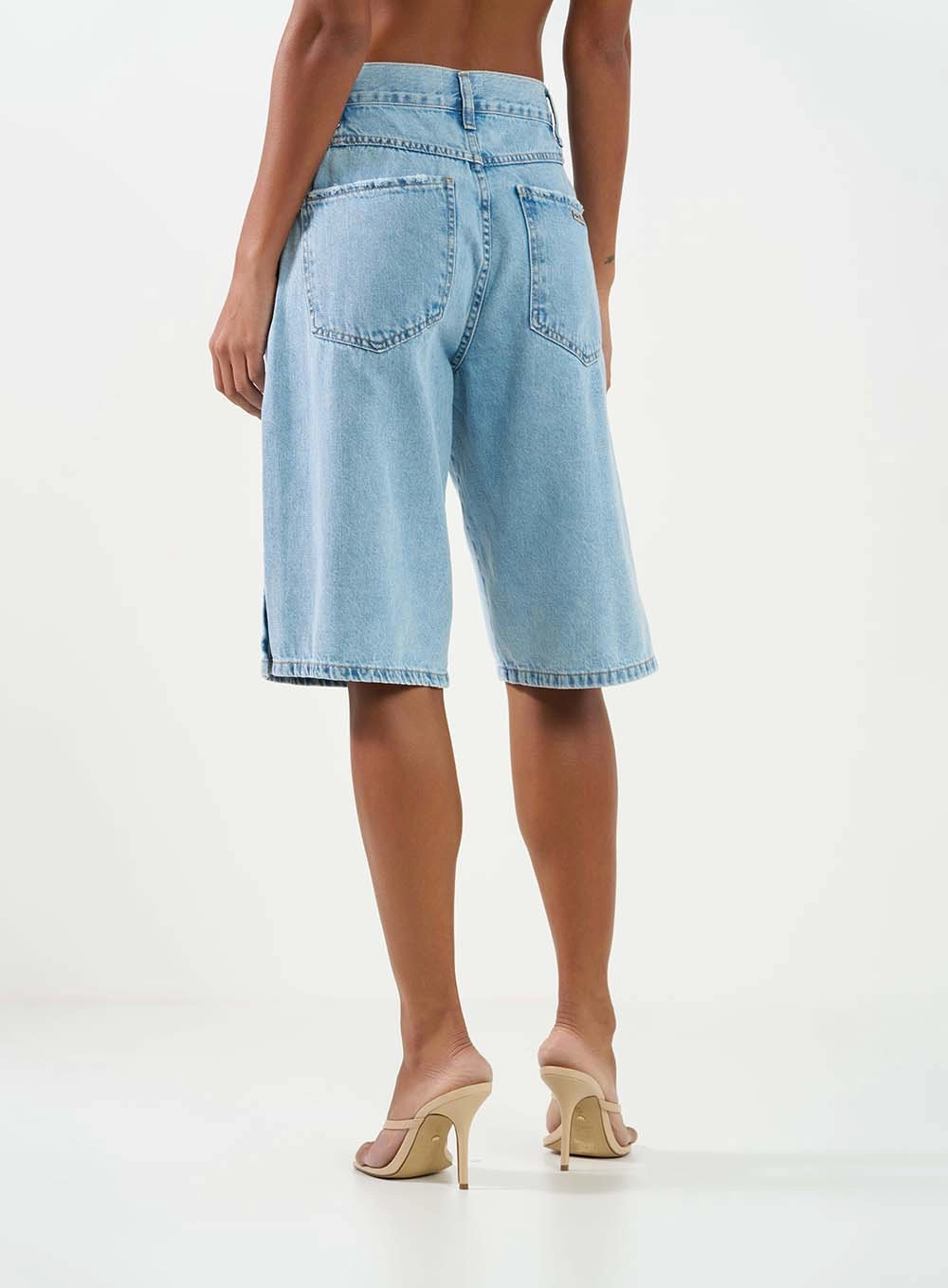 Bermuda Jeans Baggy Com Corrente Índigo 3