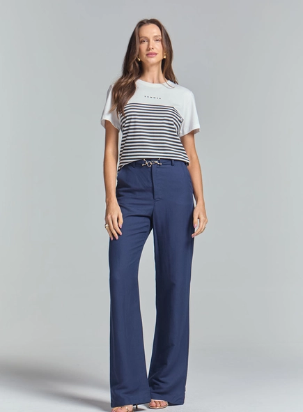 Camiseta Slim Básica Estampada