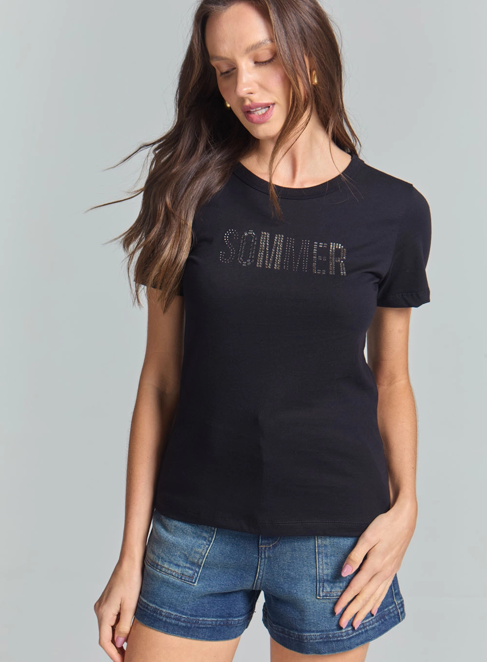 Camiseta Feminina Small Com Aplicação Preto 2