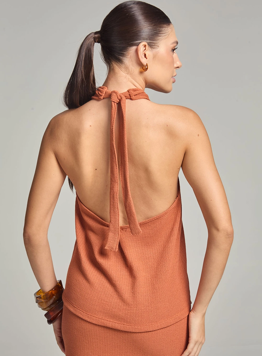 Blusa Transpassada Com Amarração No Pescoço Marrom 4