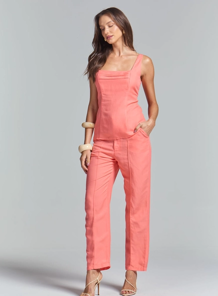 Blusa Linho Comfort Decote Quadrado E Lastex