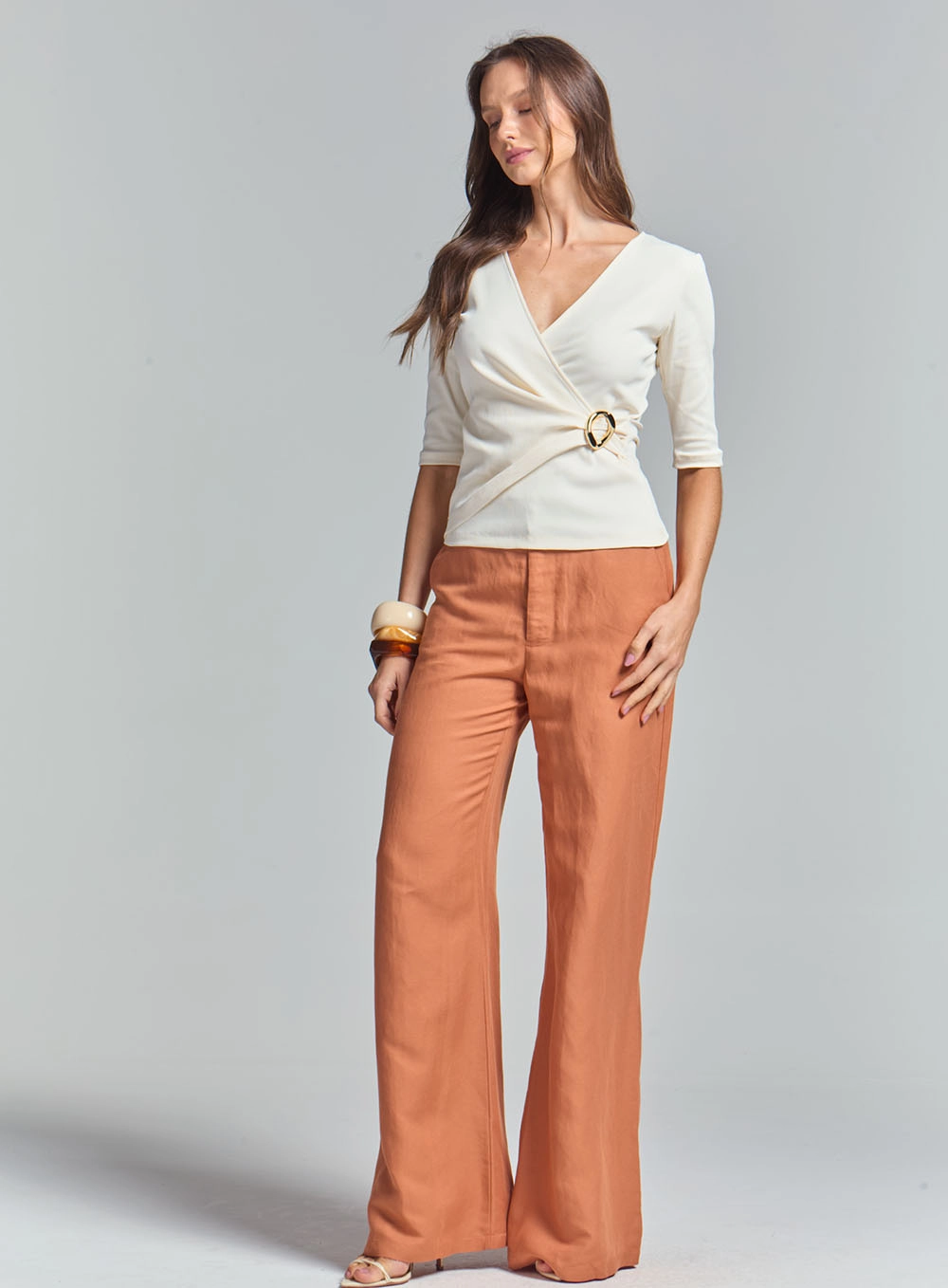 Blusa Small Com Transpasse Off Shell 3