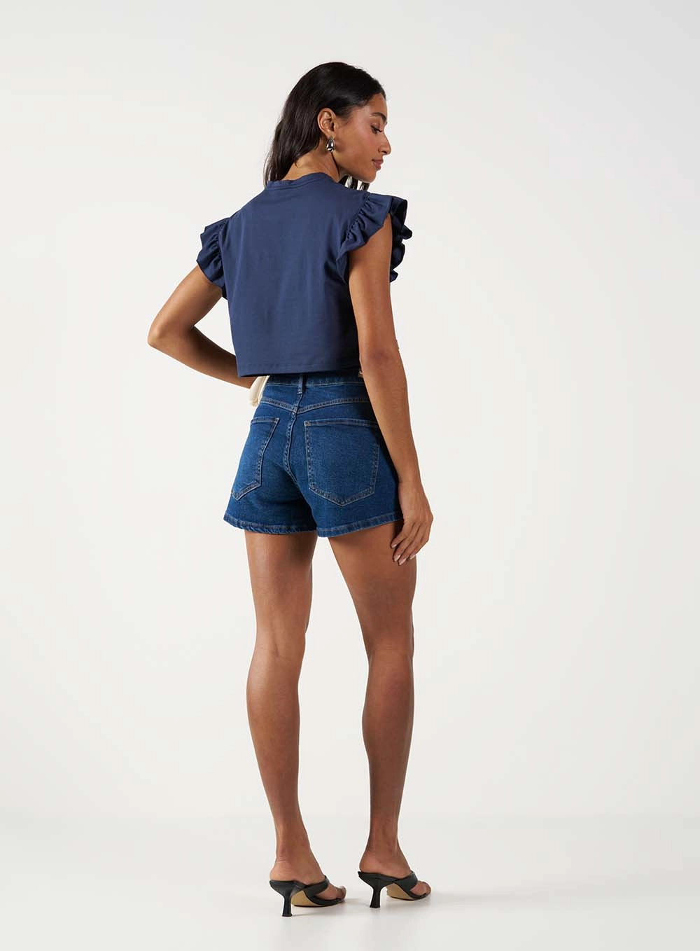 Short Jeans Slim Curto Índigo 4