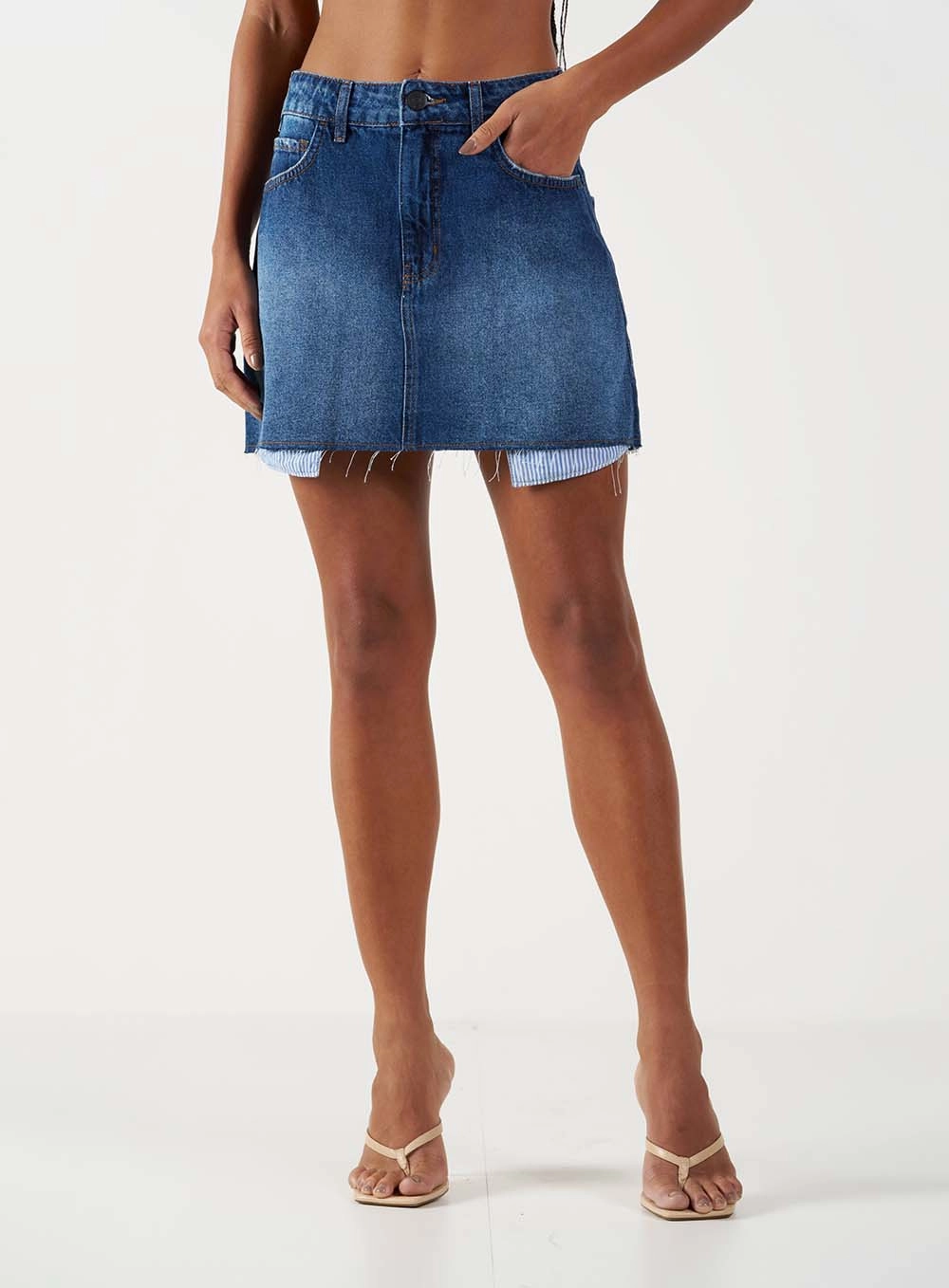 Saia Jeans Slim Barra Desfiada Índigo 2