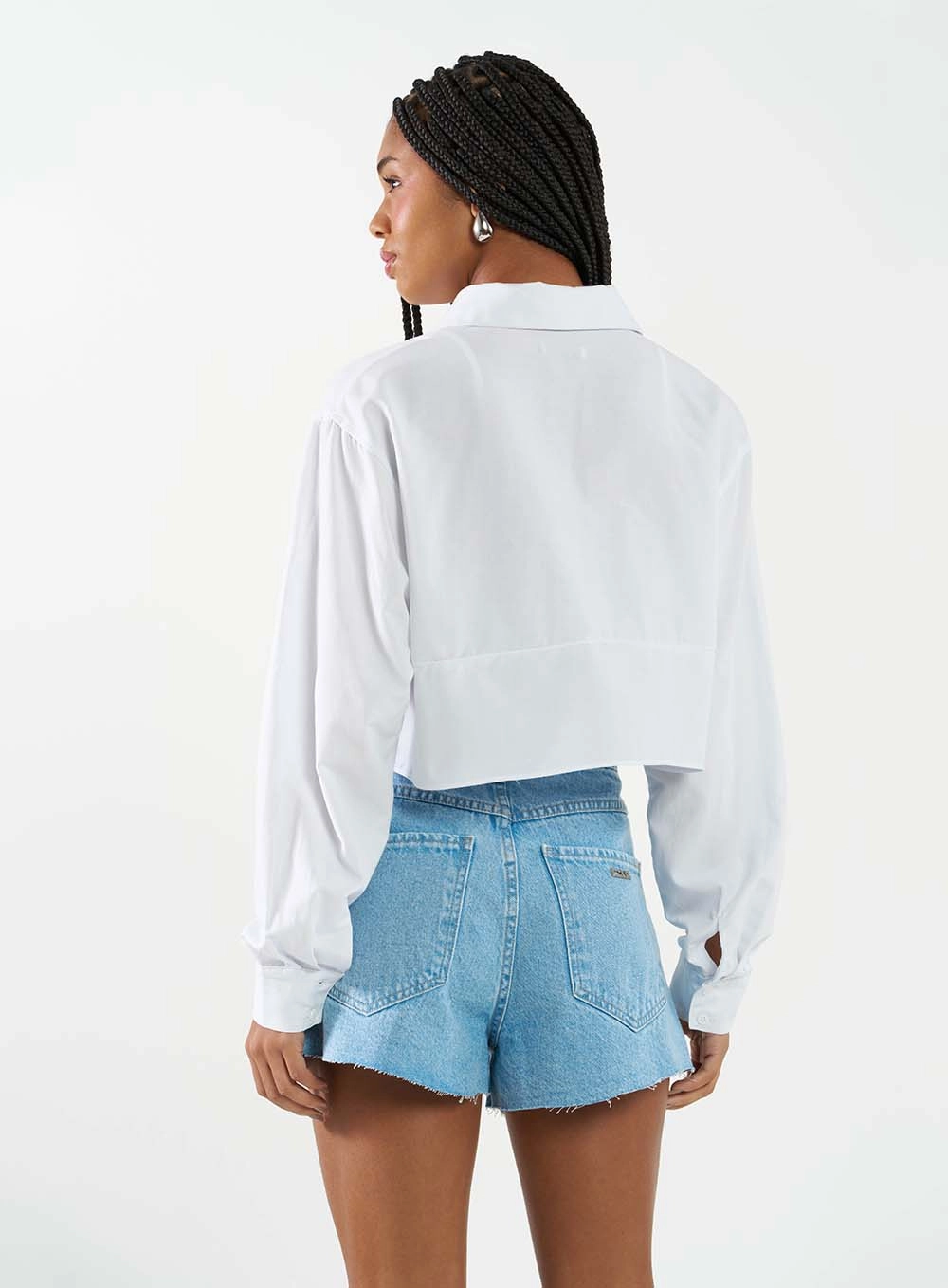 Camisa Feminina Comfort Encurtada Branco 2