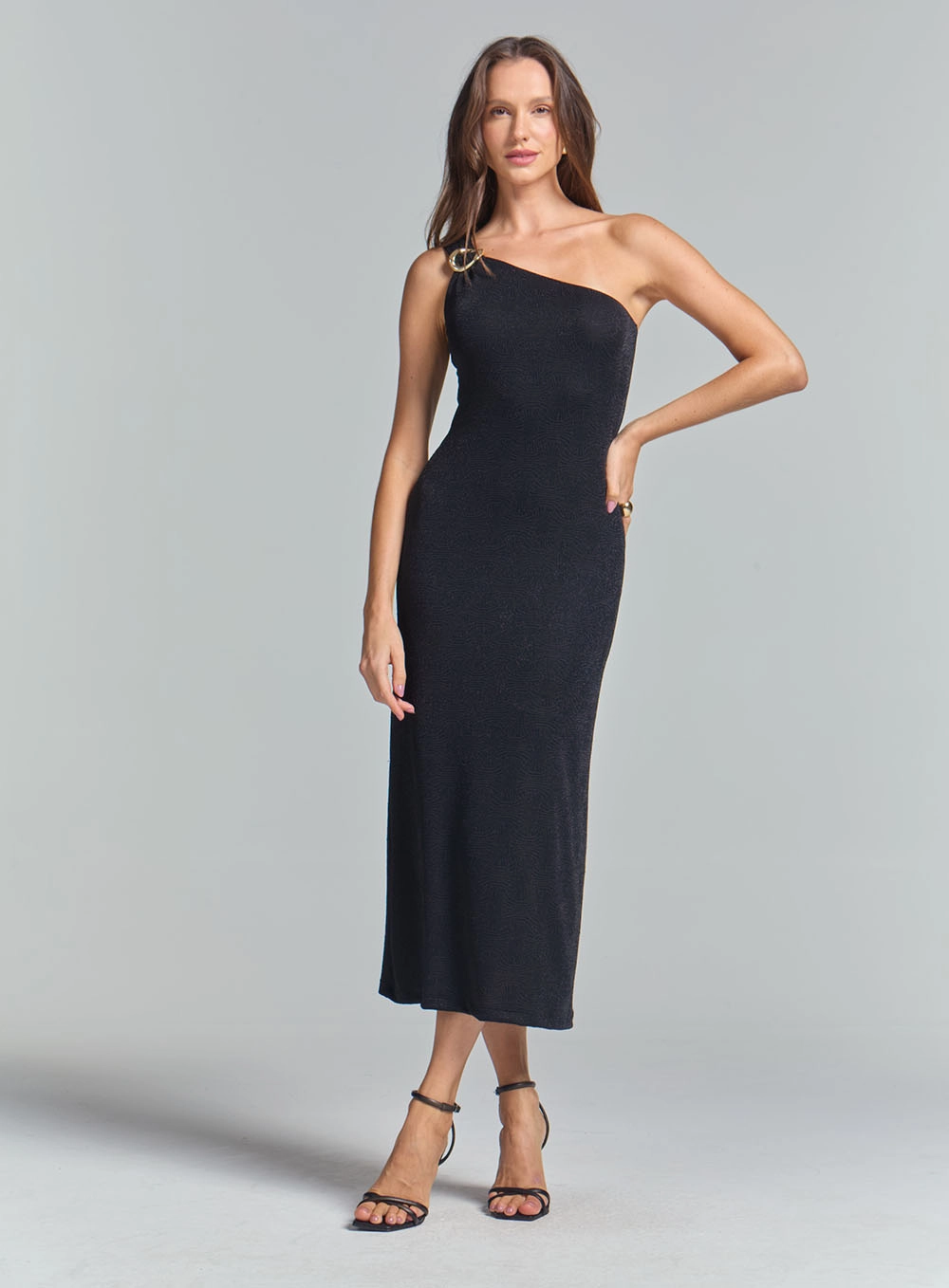 Vestido Evase Ombro Só Com Detalhe Metalizado Preto 1