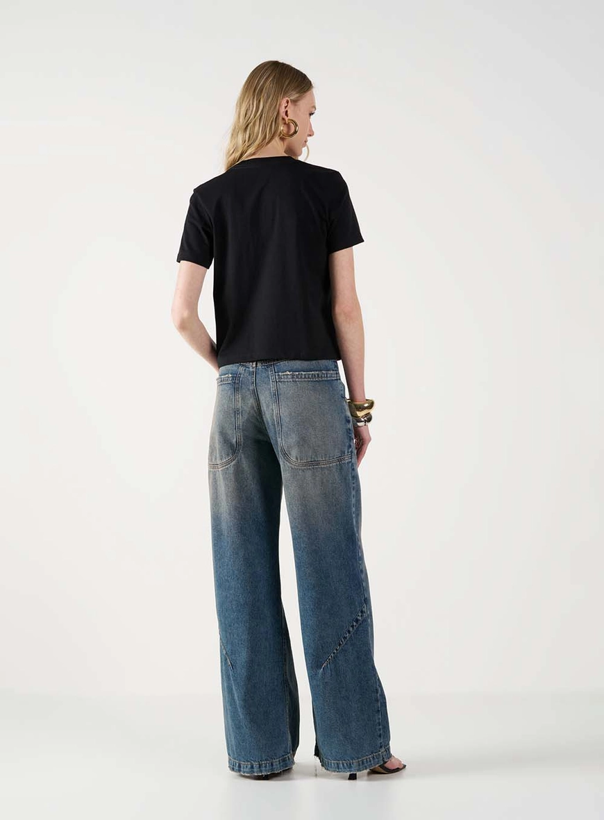 Camiseta Feminina Básica Com Estampa Preto 4