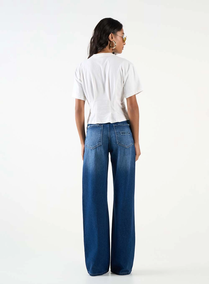 Camiseta Feminina Acinturada Off Shell 5