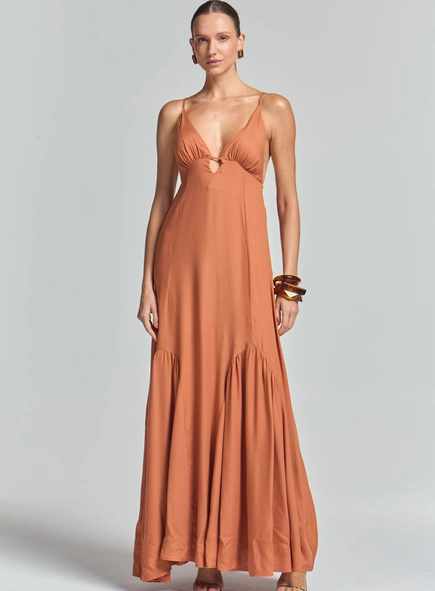 Vestido Godê Longo Com Detalhes