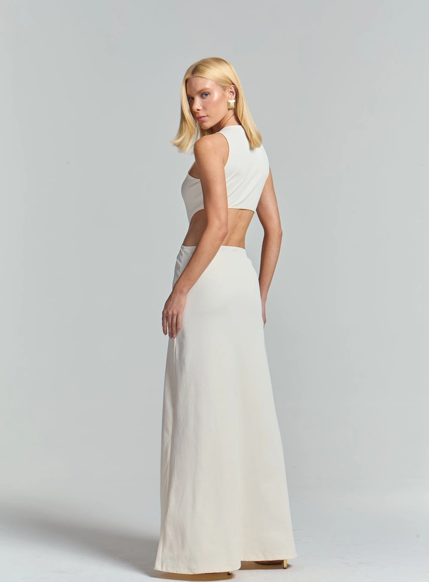 Vestido Evase Canelado Com Recortes E Detalhe Off Shell 4