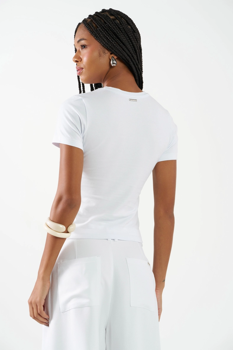 Camiseta Baby Look Com Aplicação Branco 3
