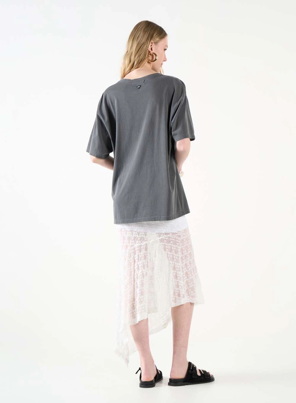 Camiseta Estampada Com Aplicação Preto 5