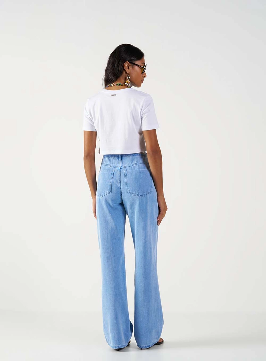 Camiseta Feminina Encurtada Bordada Branco 5