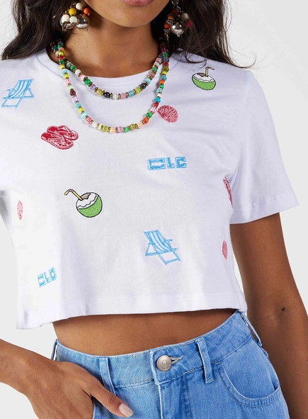 Camiseta Feminina Encurtada Bordada