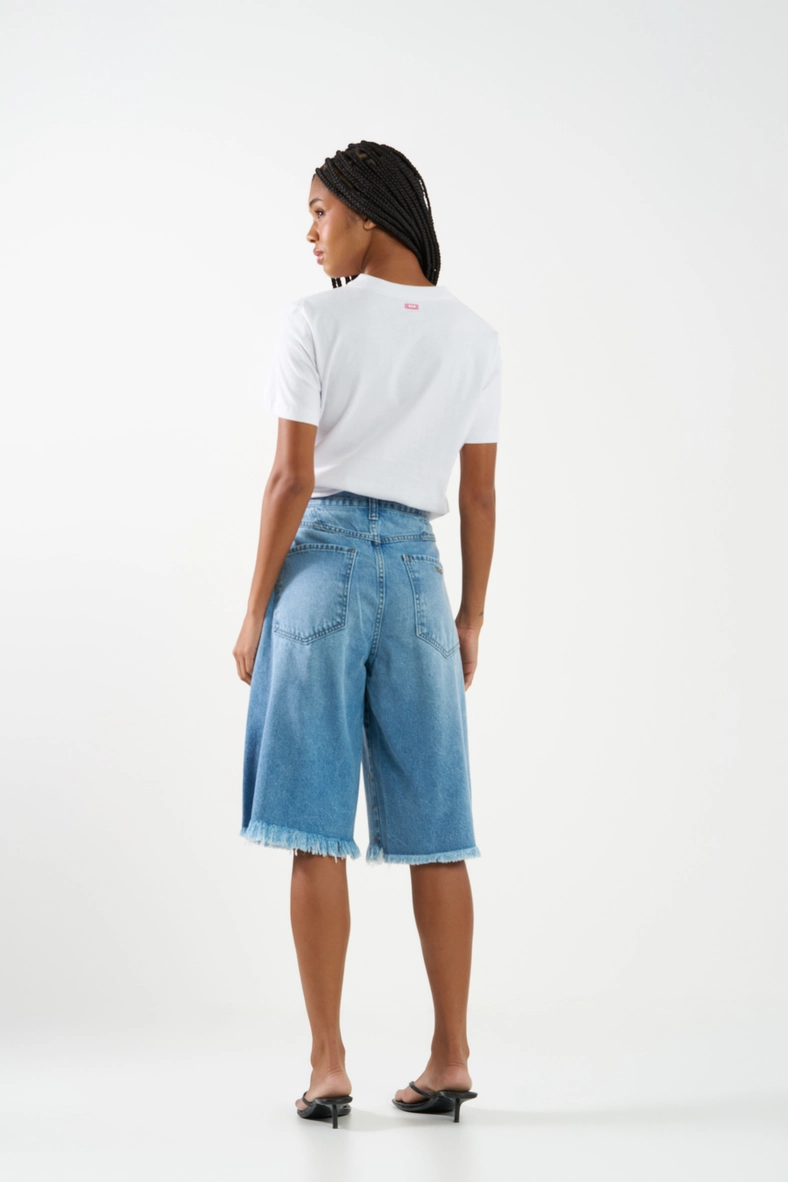 Camiseta Regular Básica Estampada Branco 3