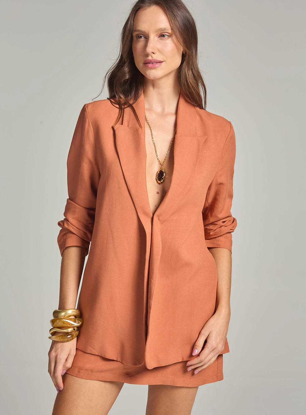 Blazer Alfaiataria Básico Marrom 2