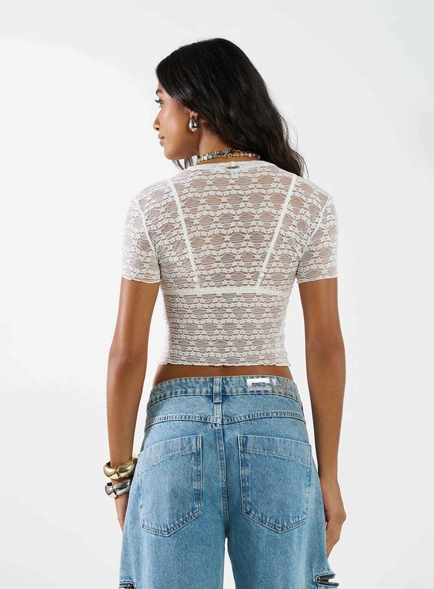 Blusa Small Em Renda Off Shell 2