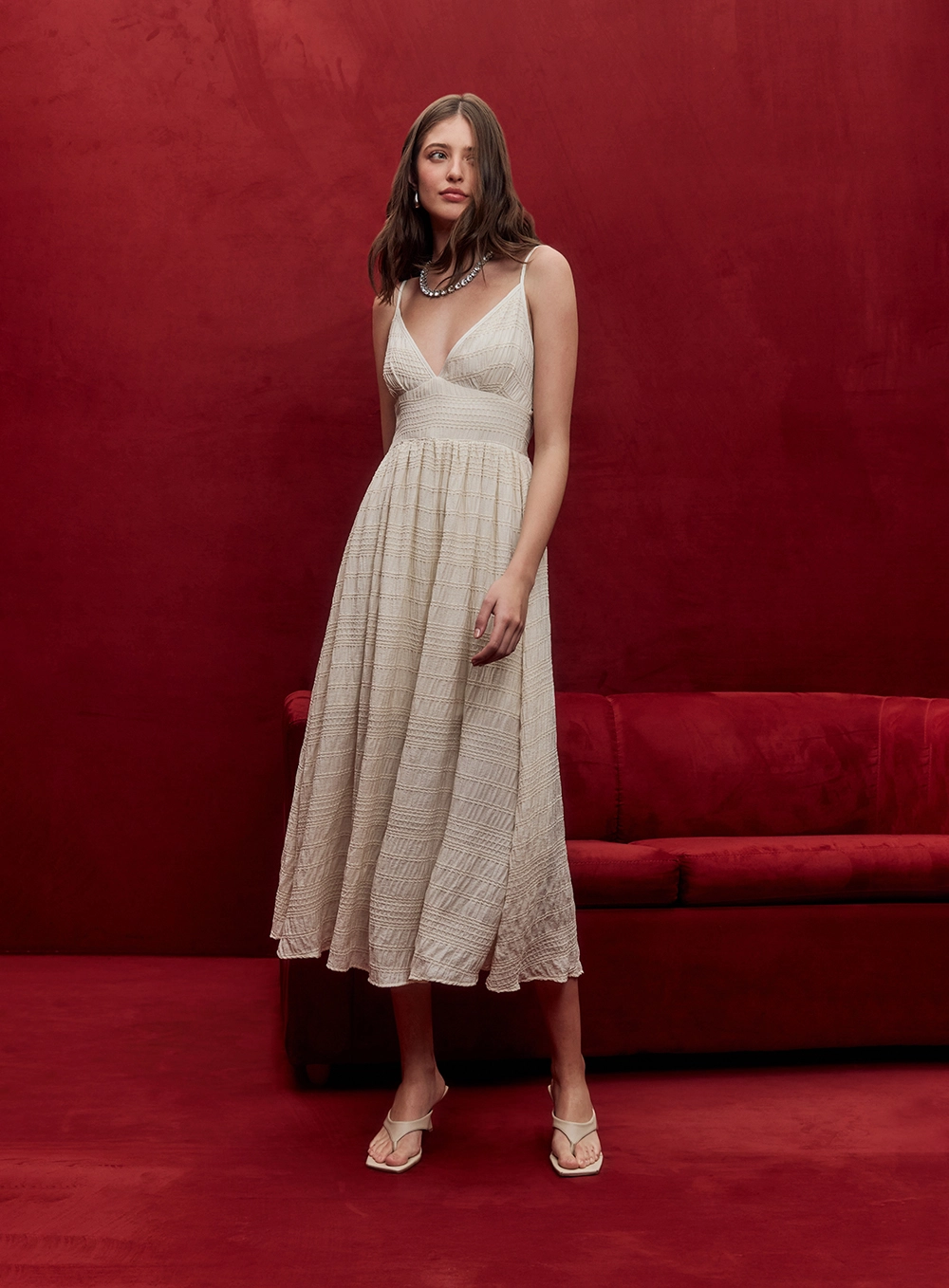 Vestido Midi Comfort Texturizado Bege 1