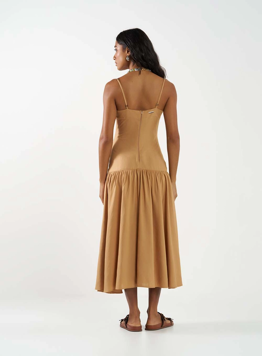 Vestido Midi Slim Com Detalhe Franzido Marrom Delle 4