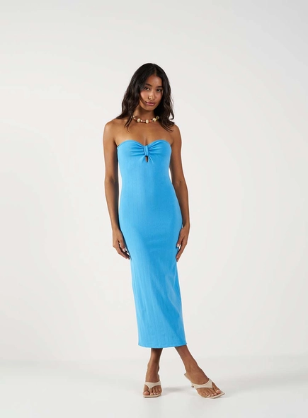 Vestido Midi Canelado Straplass