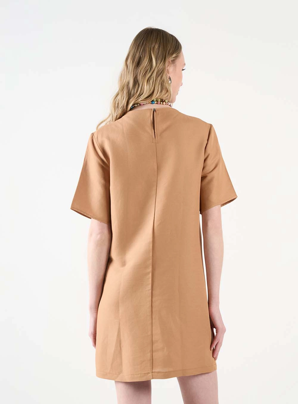 Vestido T-dress Linho Boy Marrom Delle 3