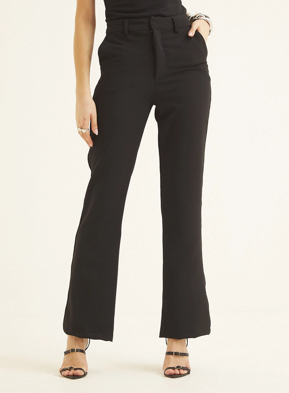 Calça Feminina Alfaiataria Comfort Preto 2